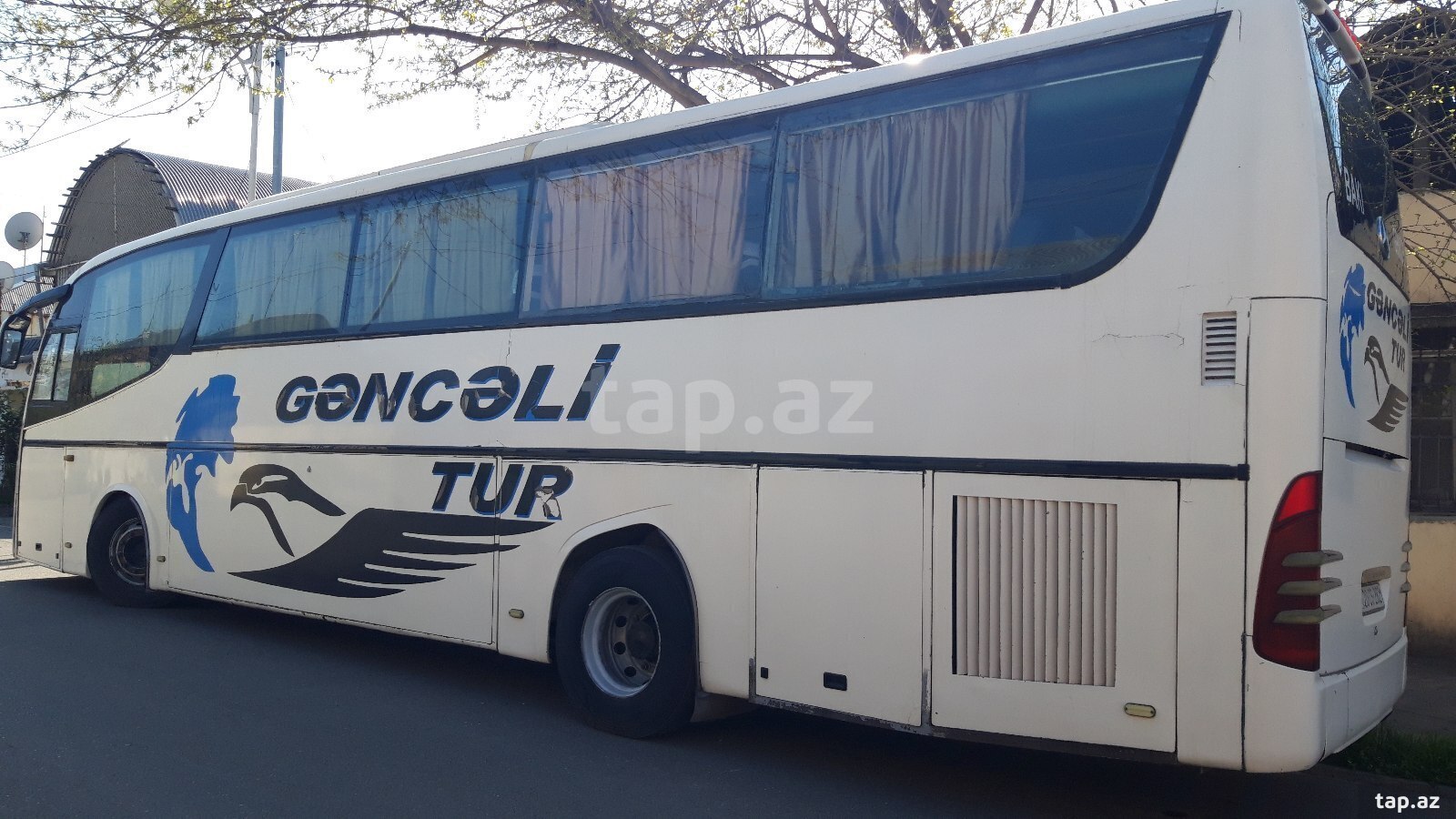 Avtobus Mercedes-Benz, 2005 il (5)