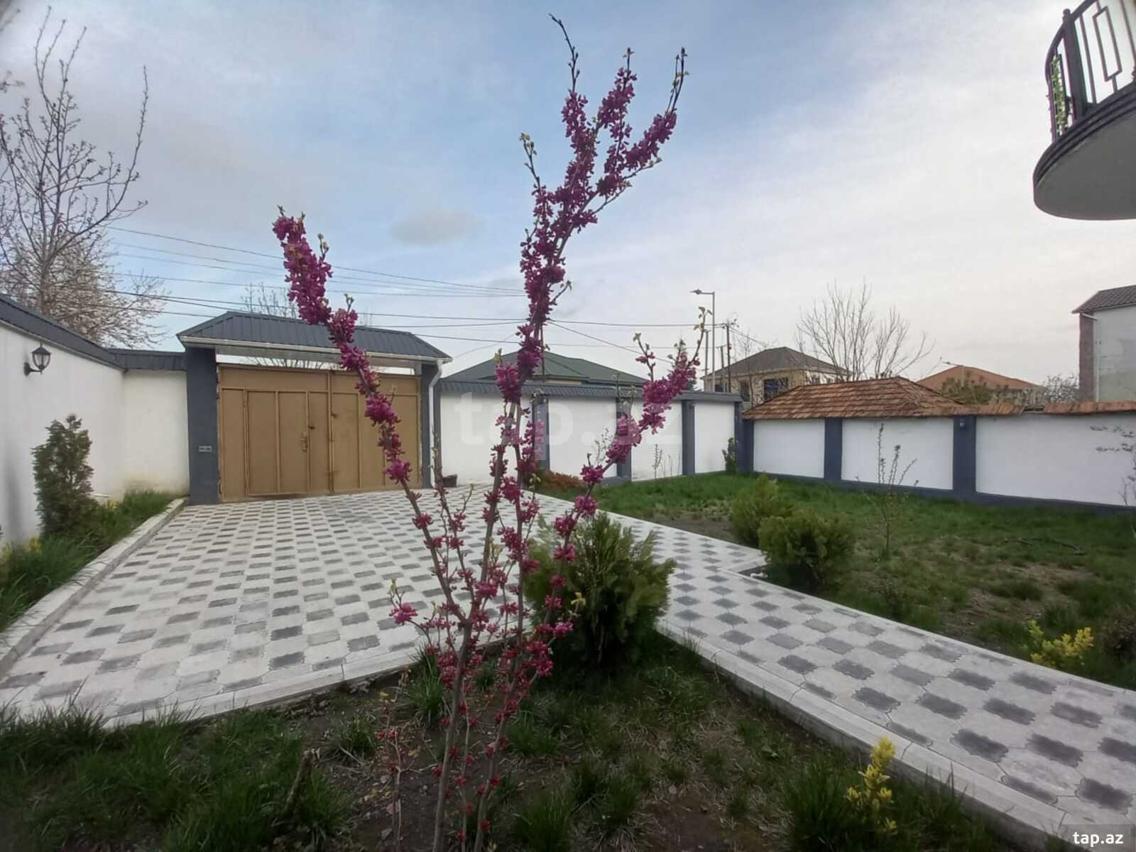 Villa kirayə verilir, Qəbələ ş.
