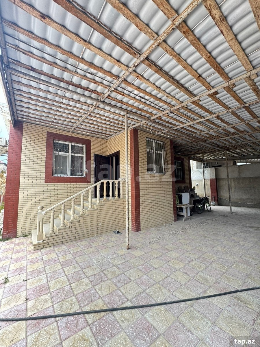 Həyət evi, Hövsan qəs. (2)