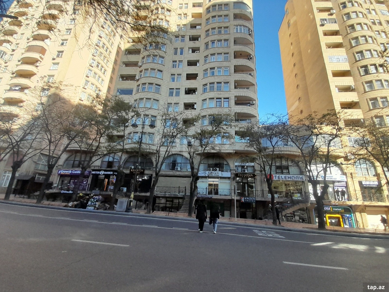 2-otaqlı yeni tikili, Nizami m., 115 m²