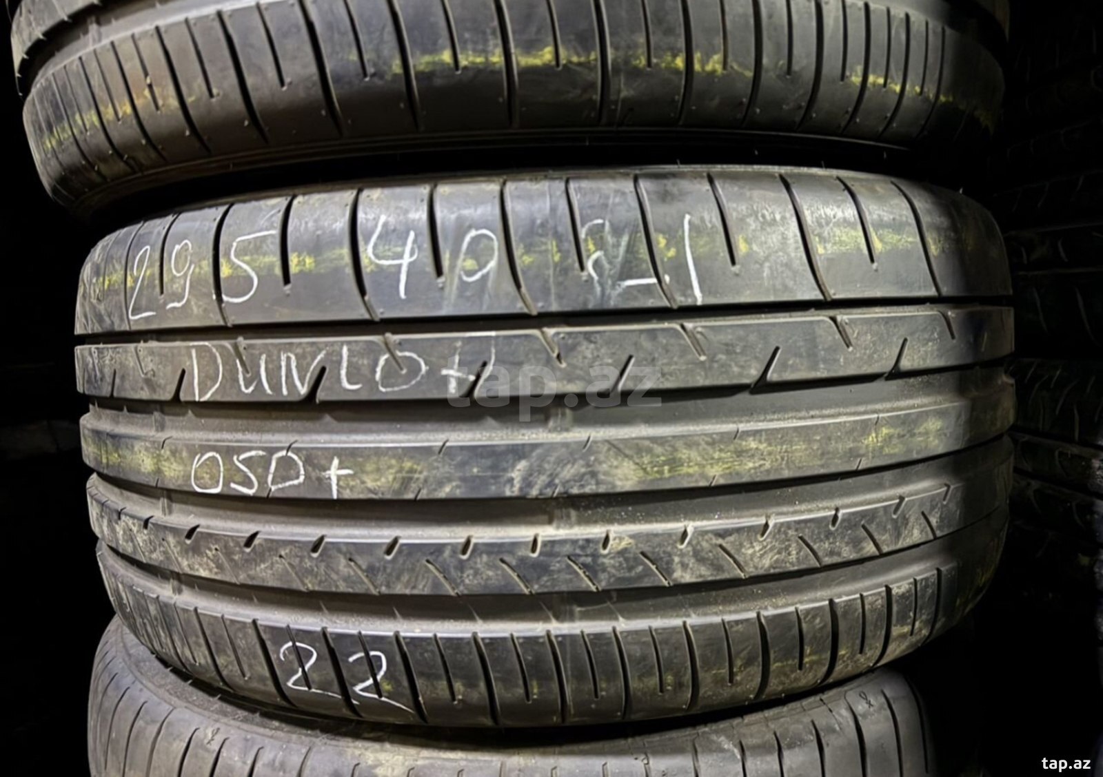 Dunlop şinləri 295/40 R21 (5)