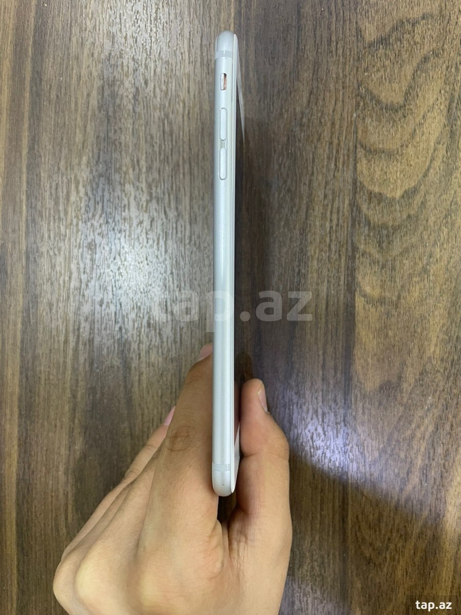 Apple iPhone 6 Plus Silver 16GB (4)