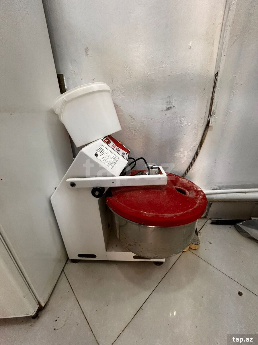 Obyekt icarəyə verilir, Bakıxanov qəs. (7)