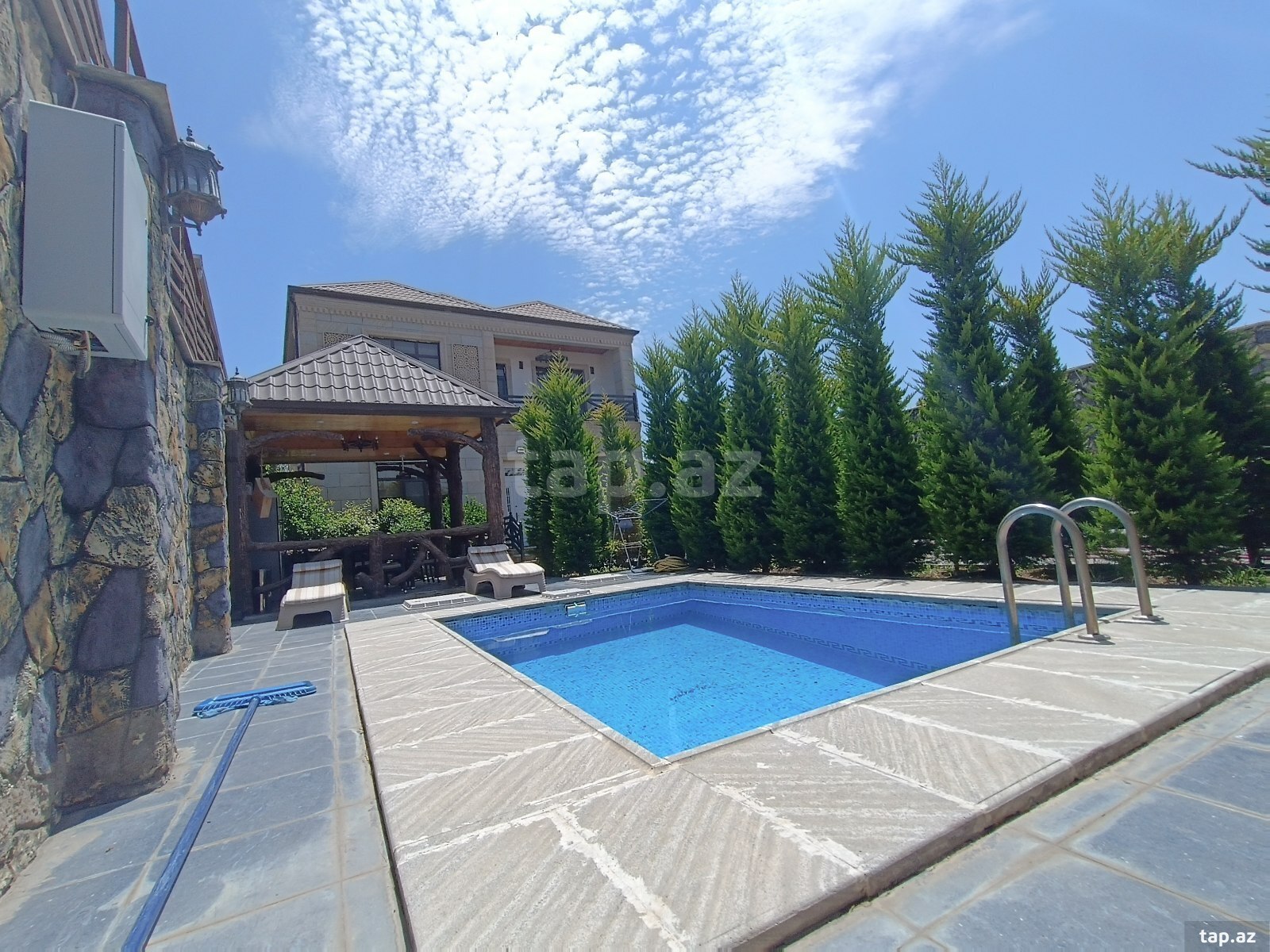 Bağ evi kirayə verilir, Mərdəkan qəs.