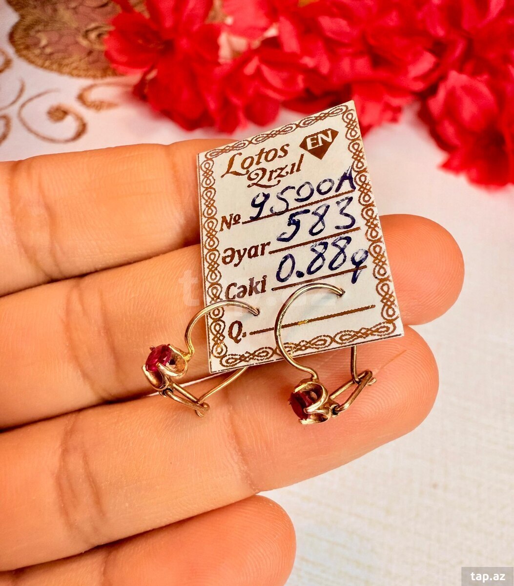 Qızıl sırğalar (24)