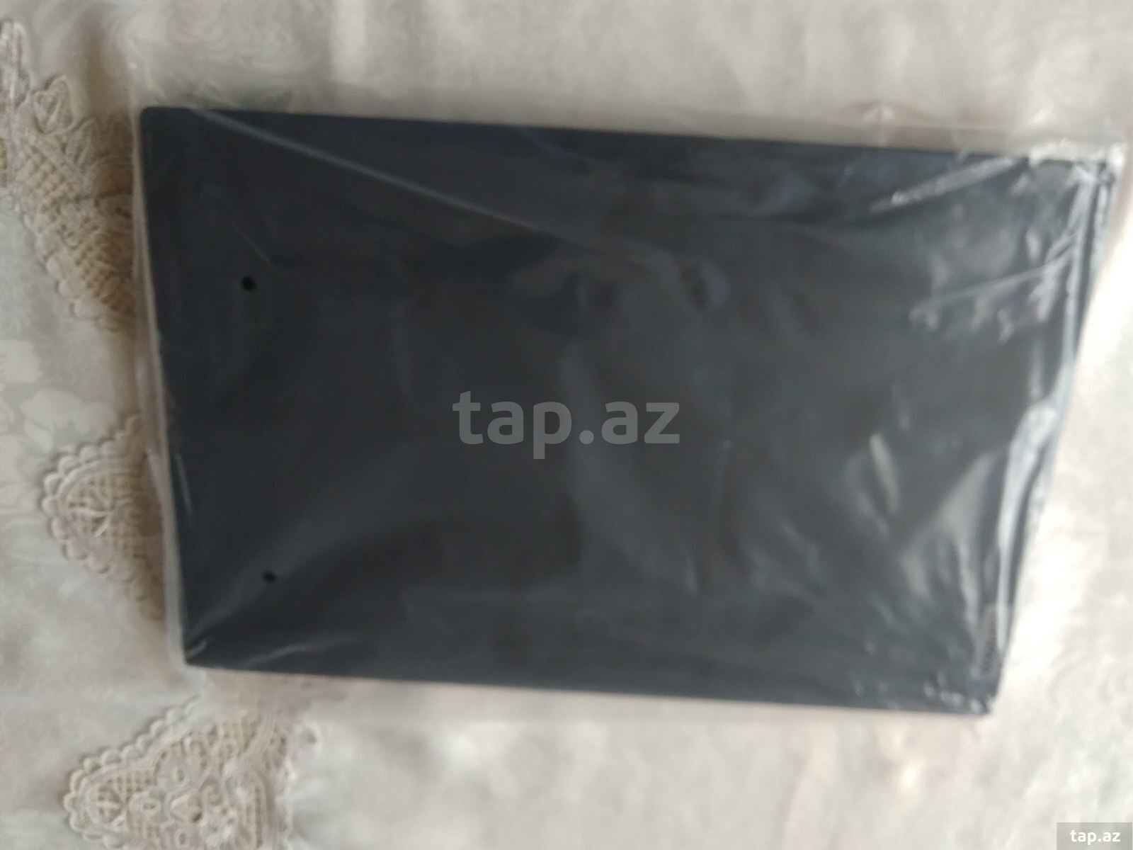 Lenovo V15 G4 IRU (4)