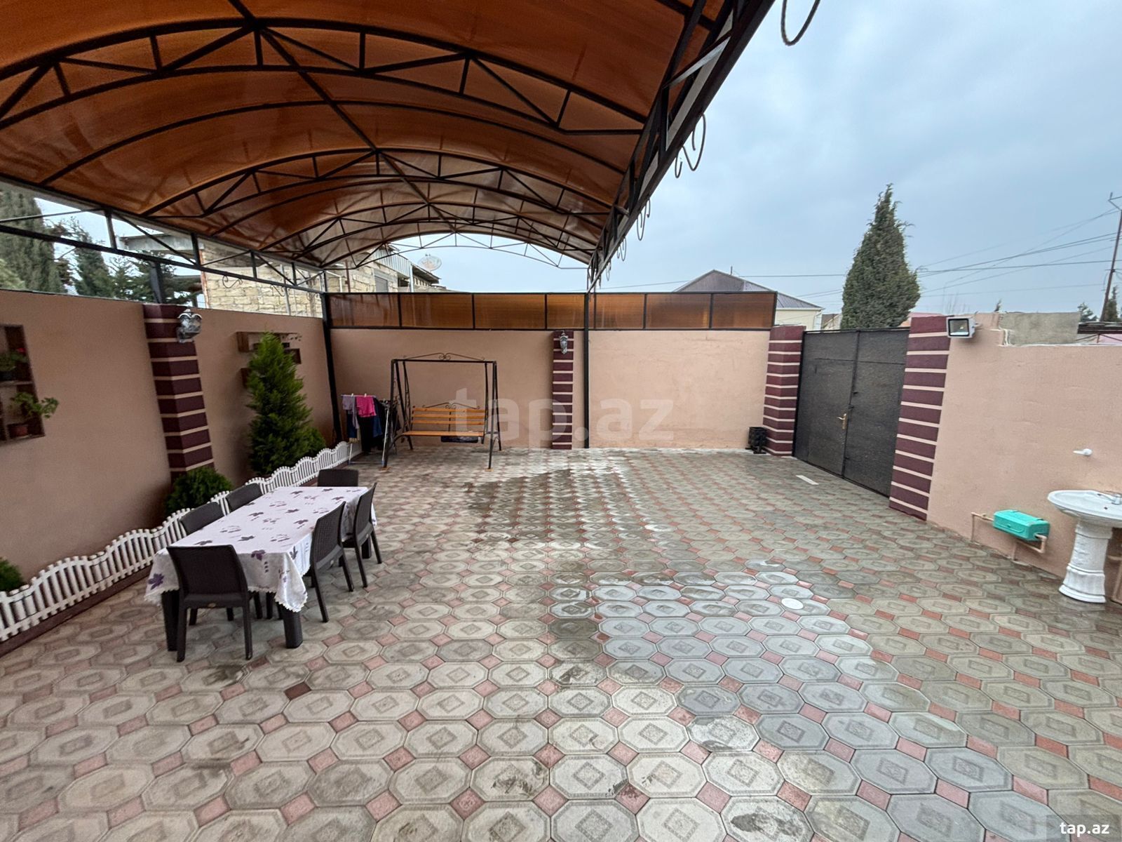Həyət evi, Maştağa qəs. (9)