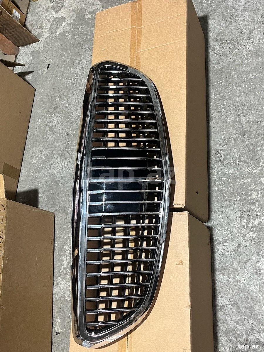 Mercedes W205 maybach radiator barmaqlığı (3)