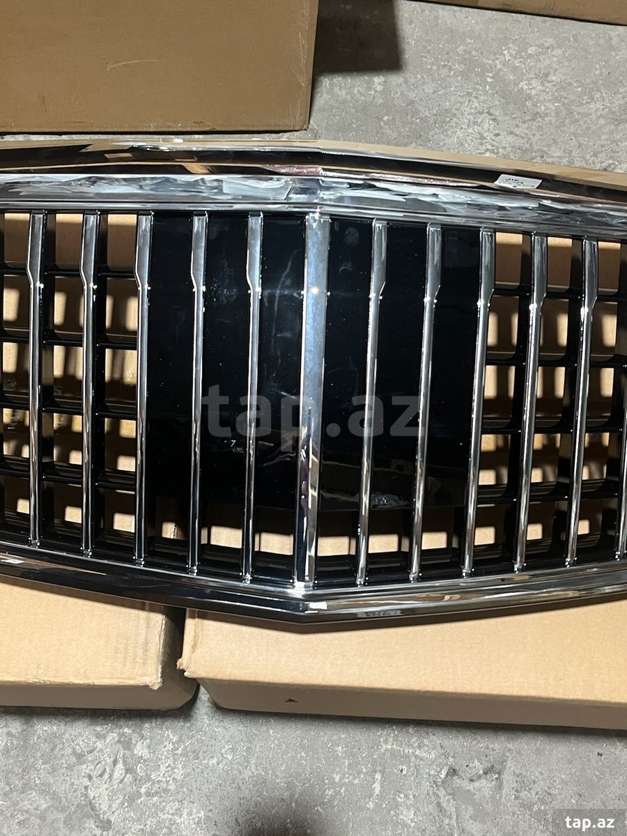 Mercedes W205 maybach radiator barmaqlığı