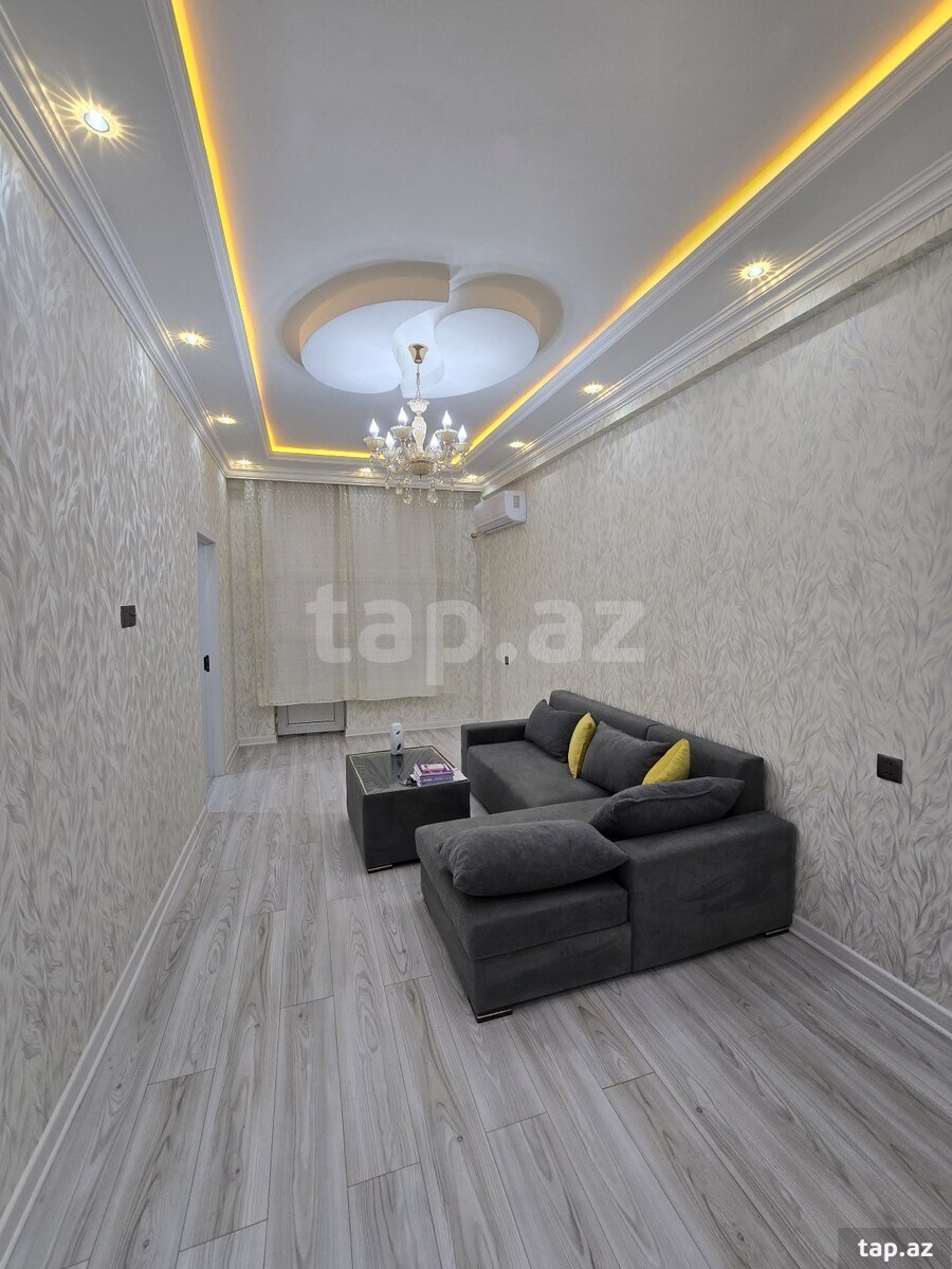 3-otaqlı yeni tikili, 10-cu mkr., 65 m²