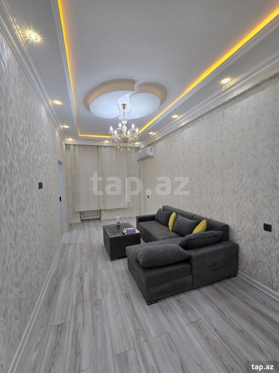 3-otaqlı yeni tikili, 10-cu mkr., 65 m² (2)