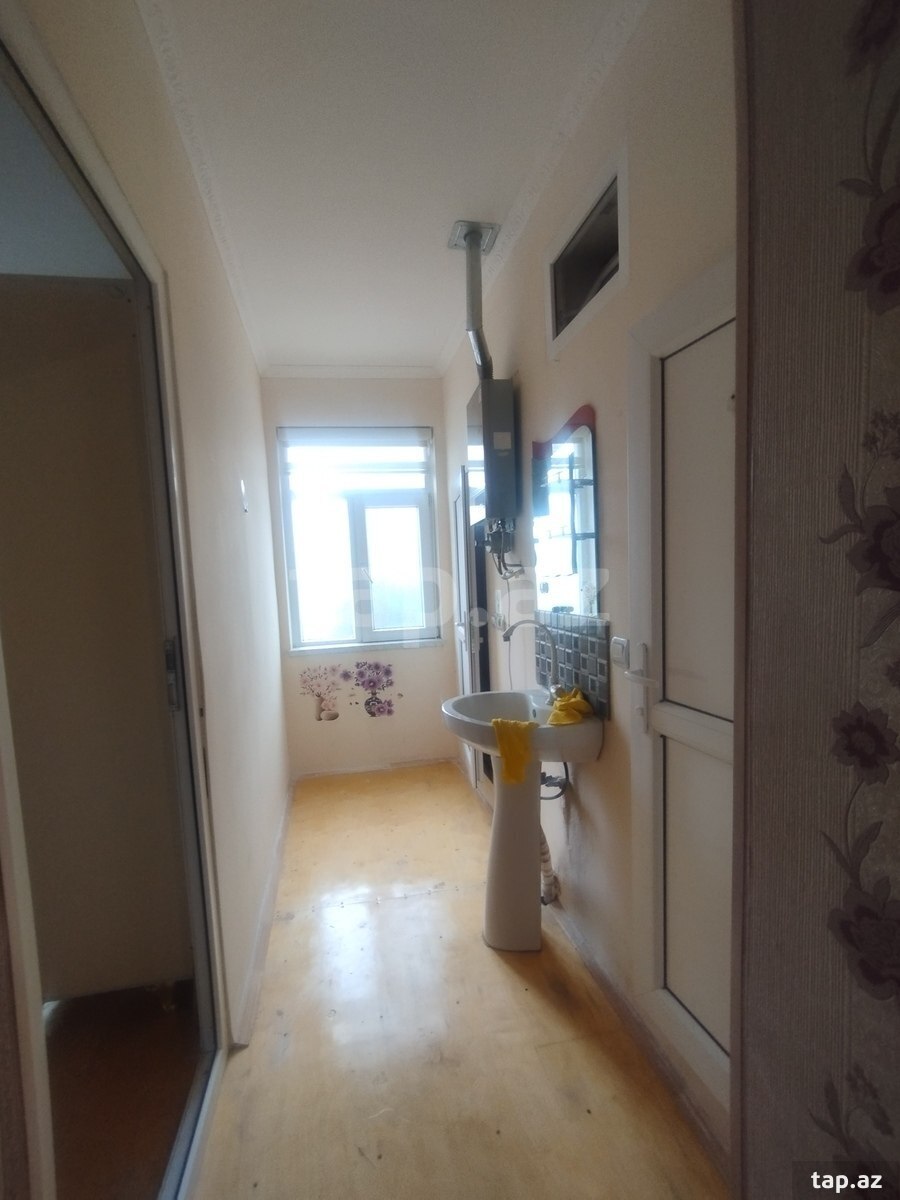 2-otaqlı mənzil, Şəki ş., 55 m²