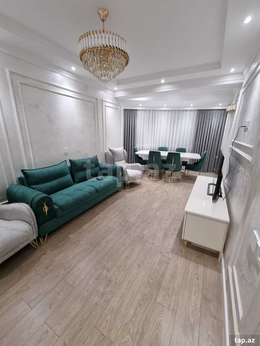 2-otaqlı yeni tikili, Moskva pr. 31-68, 85 m²