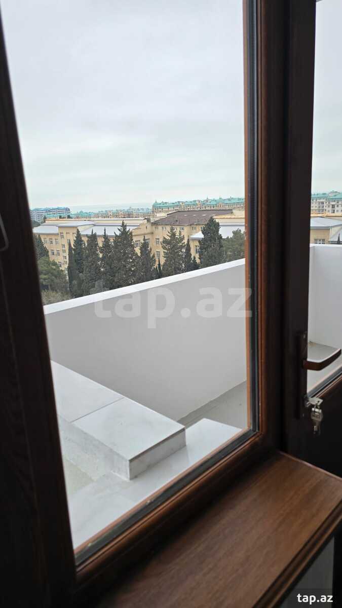 3-otaqlı yeni tikili, 1-ci mkr., 135 m² (18)