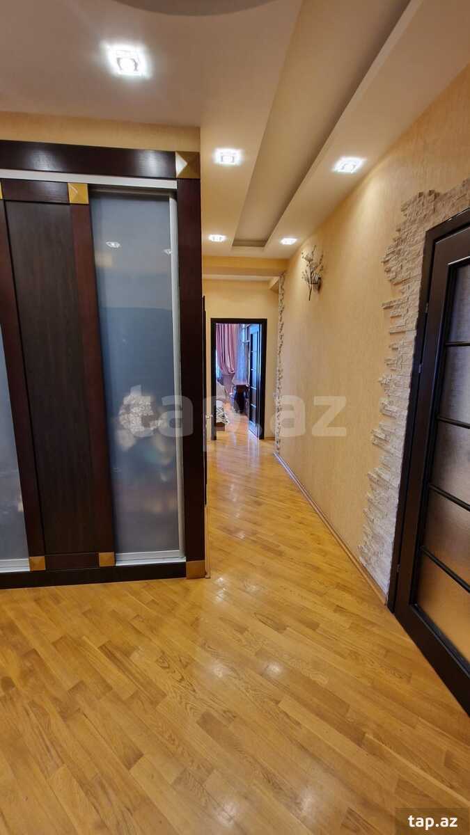 3-otaqlı yeni tikili, Nizami m., 125 m²