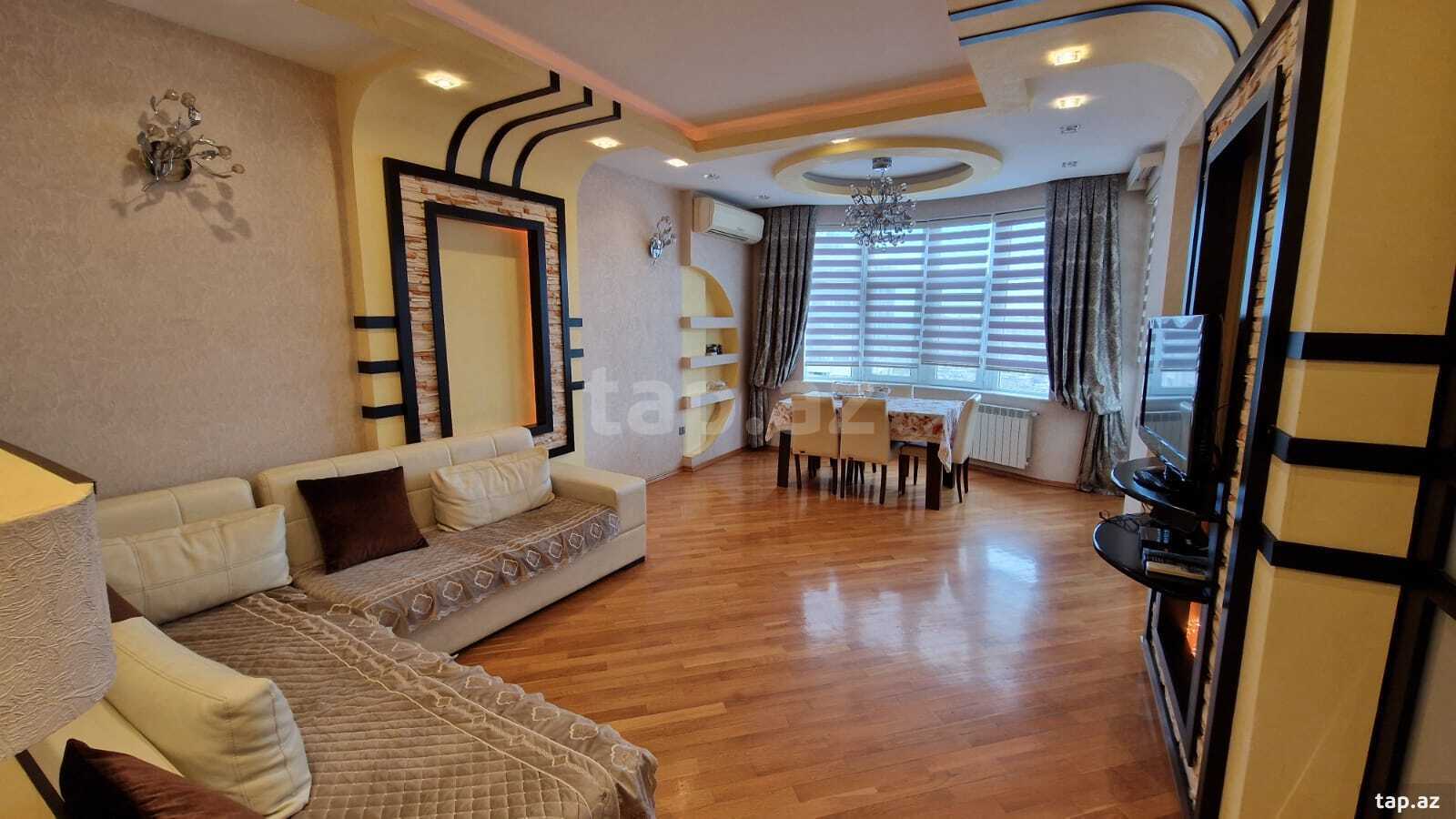 3-otaqlı yeni tikili, Nizami m., 125 m²