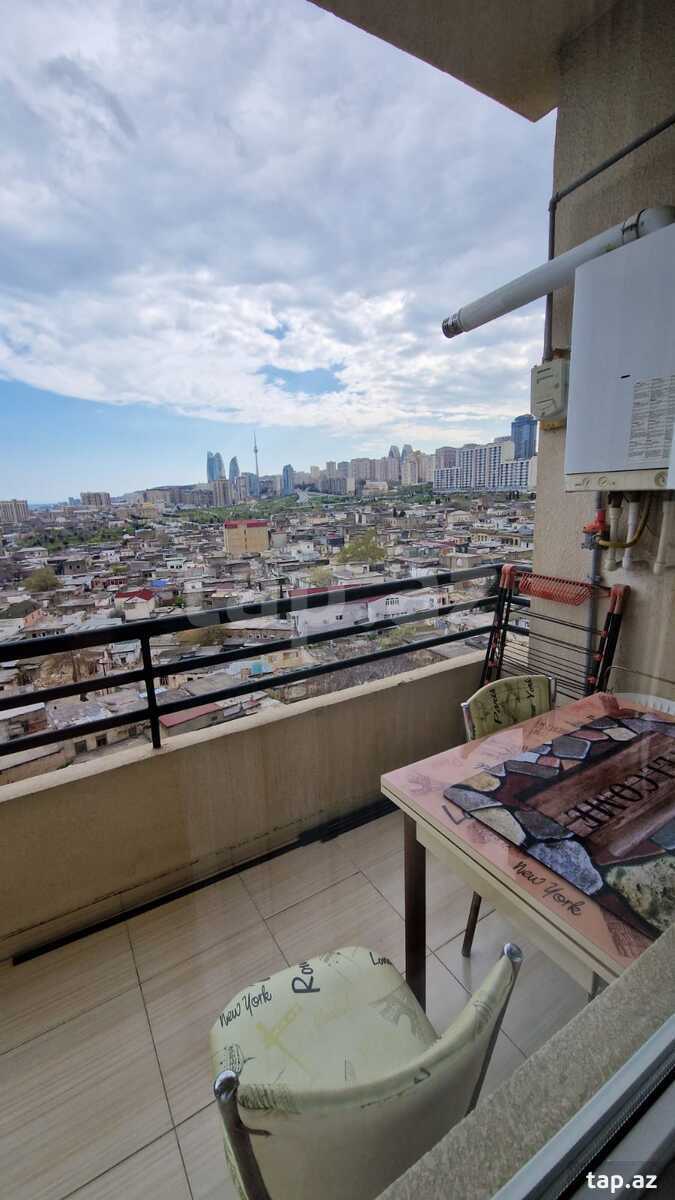 3-otaqlı yeni tikili, Nizami m., 125 m²