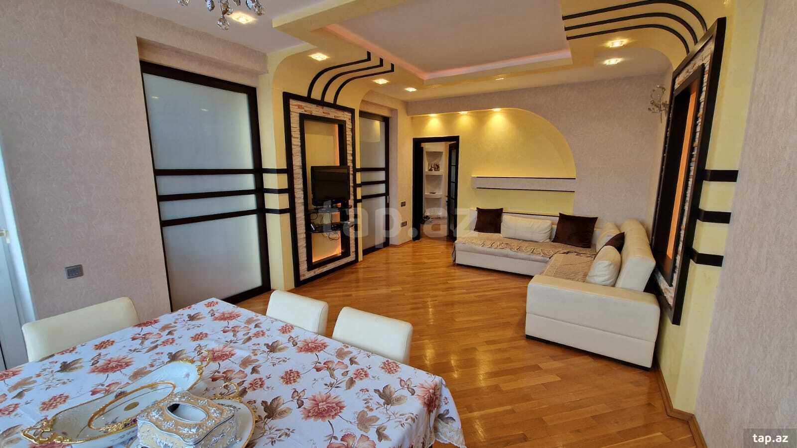 3-otaqlı yeni tikili, Nizami m., 125 m²