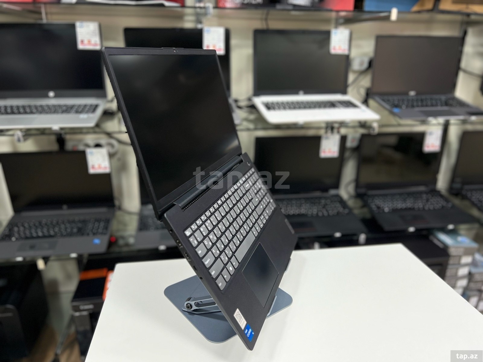 Lenovo V15 G3 noutbuk (3)