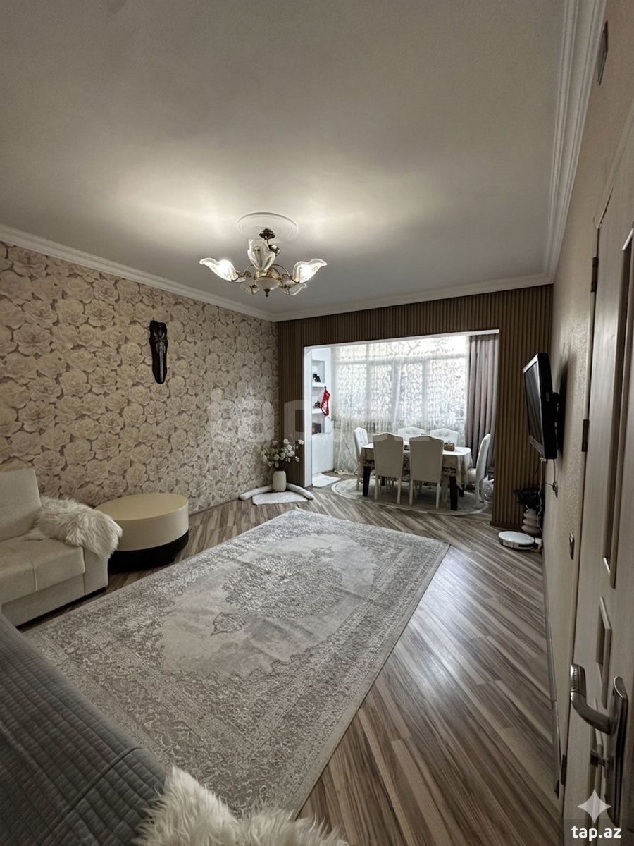 3-otaqlı mənzil, 6-cı mkr., 75 m²