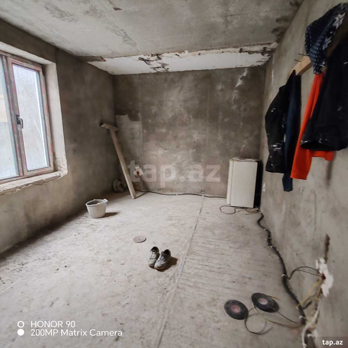 Həyət evi, Buzovna qəs. (10)