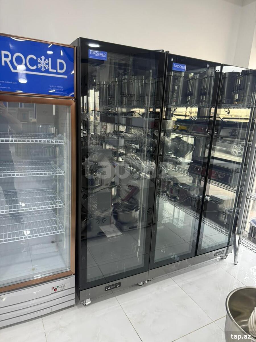 Soyuducu vitrin Eurocold tək qapılı — 1