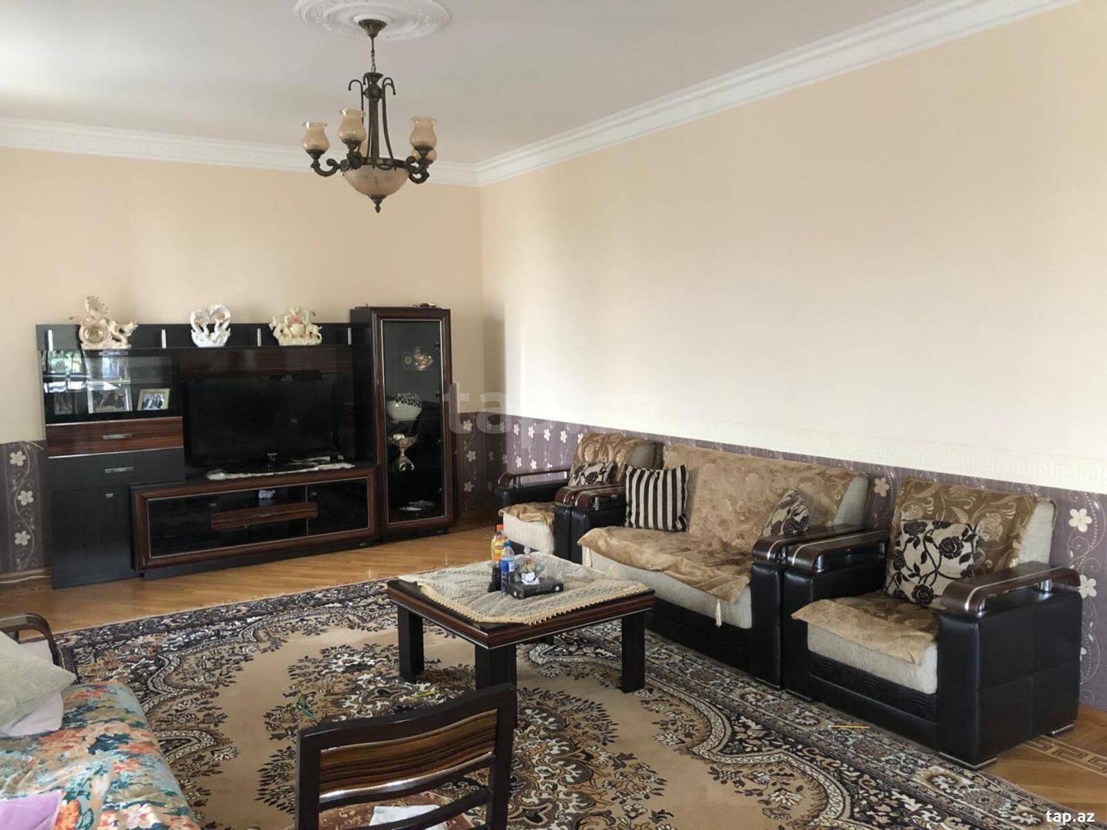 Bağ evi, Görədil qəs.