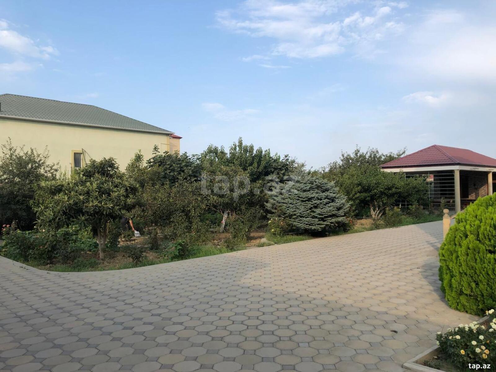 Bağ evi, Görədil qəs.