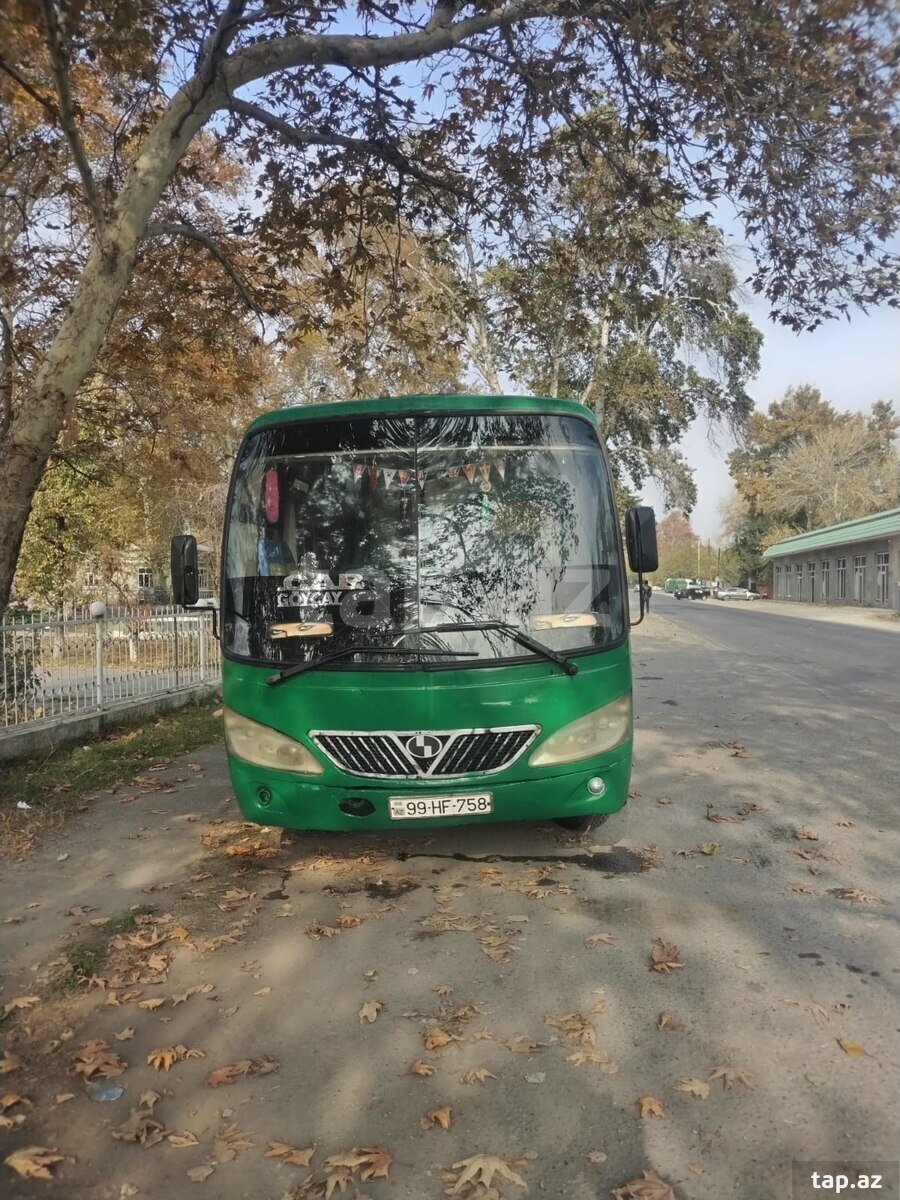 Avtobus Mercedes-Benz, 2008 il