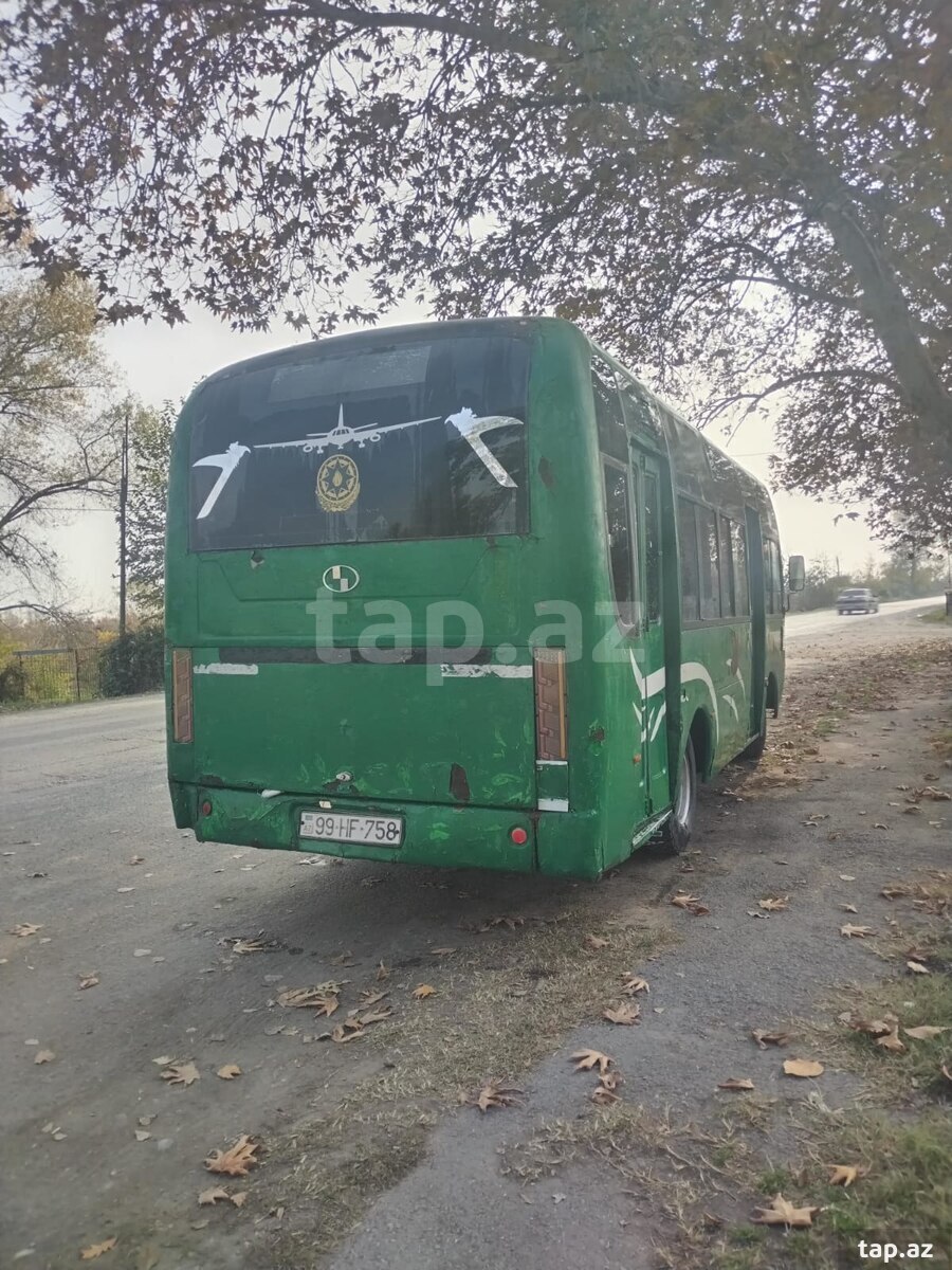 Avtobus Mercedes-Benz, 2008 il (4)