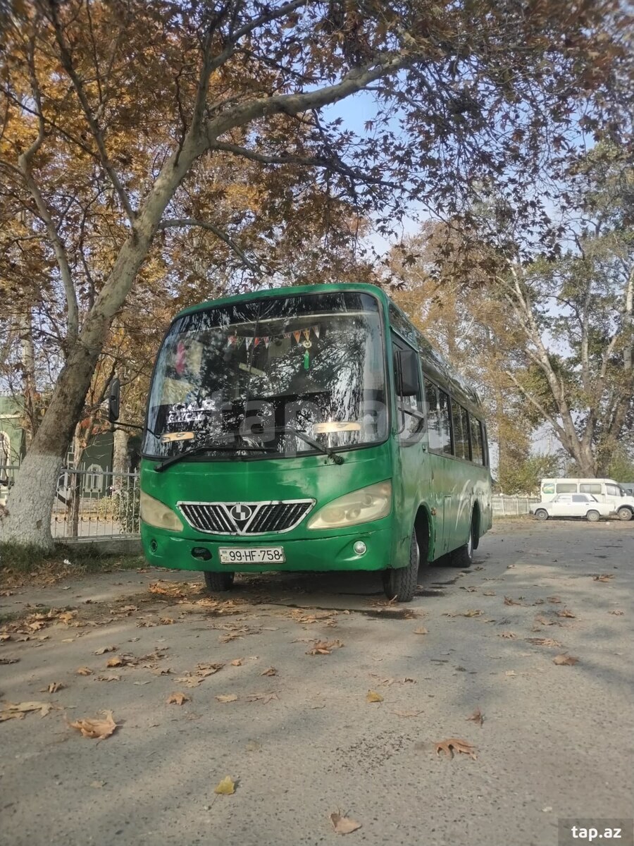 Avtobus Mercedes-Benz, 2008 il (5)