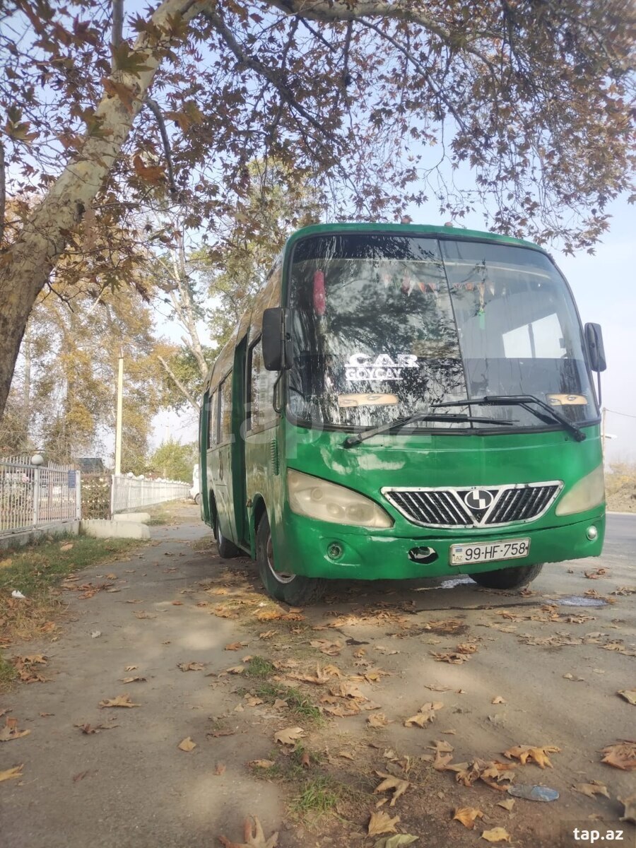 Avtobus Mercedes-Benz, 2008 il (10)