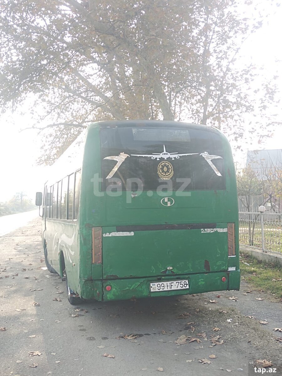 Avtobus Mercedes-Benz, 2008 il (9)