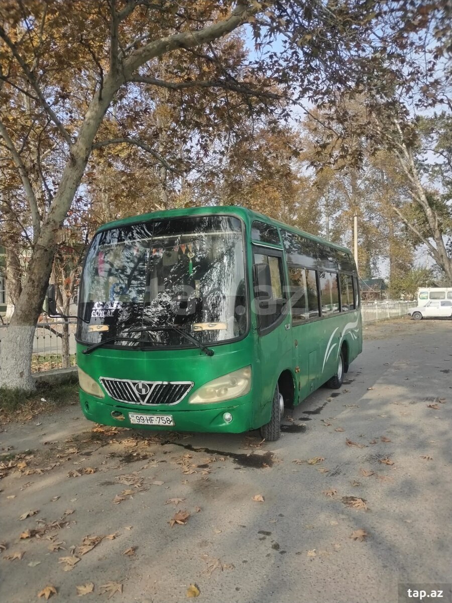 Avtobus Mercedes-Benz, 2008 il (17)