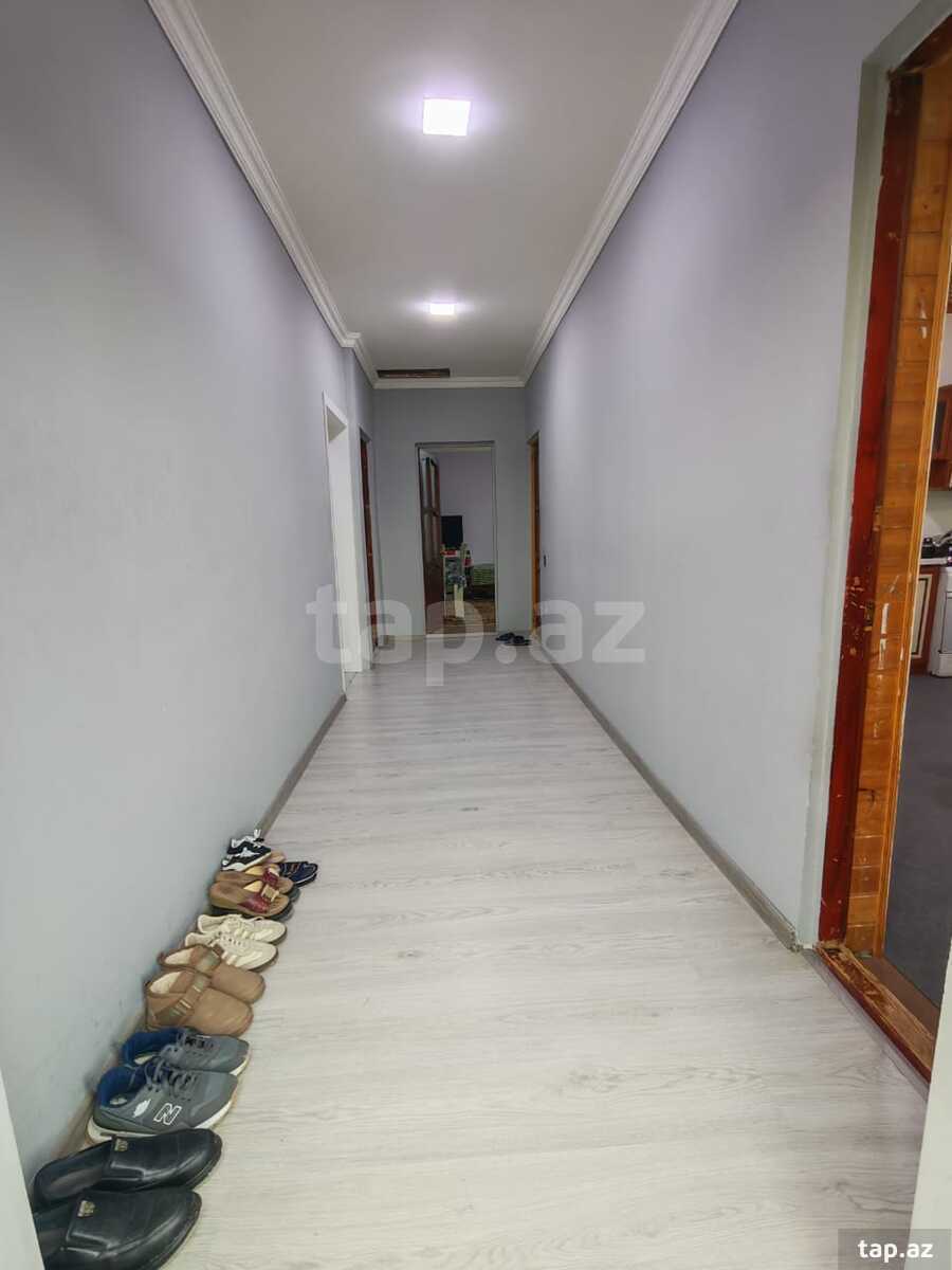 Həyət evi, Novxanı qəs. (5)