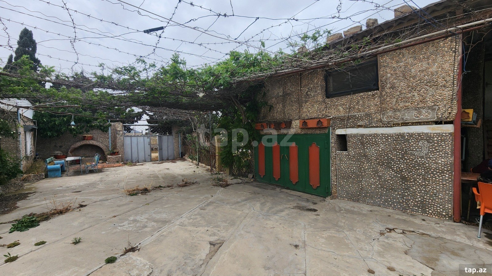 24 sot torpaq sahəsi, Albalı qəs. (24)
