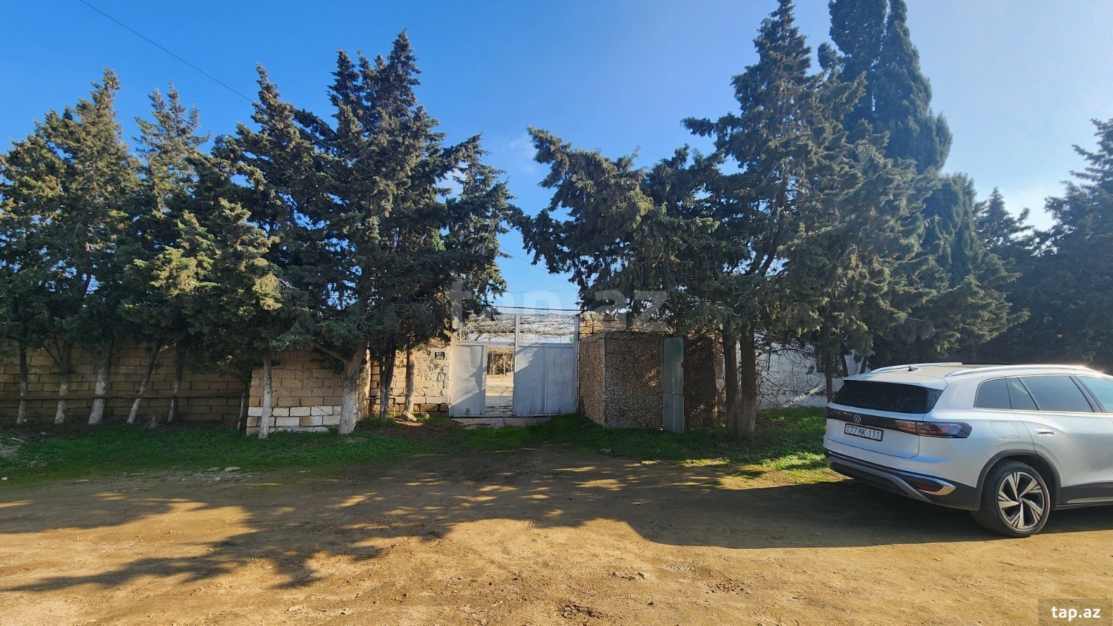 24 sot torpaq sahəsi, Albalı qəs. (28)