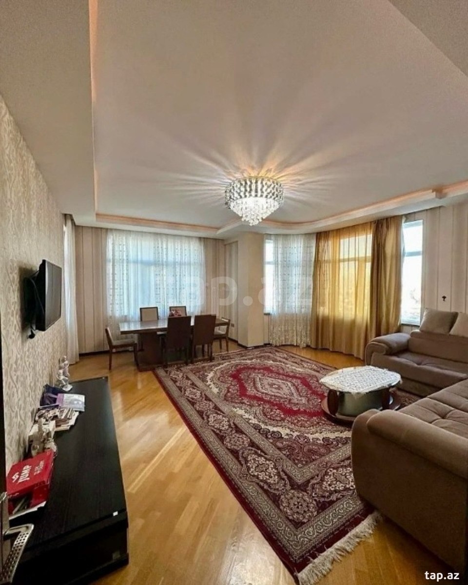 4-otaqlı yeni tikili, 8 Noyabr m., 157 m² (2)