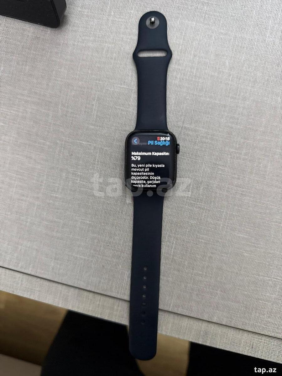 Apple Watch Series 7 Aluminum Green 45mm (3)