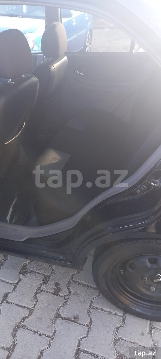 Hyundai Accent, 2005 il (7)
