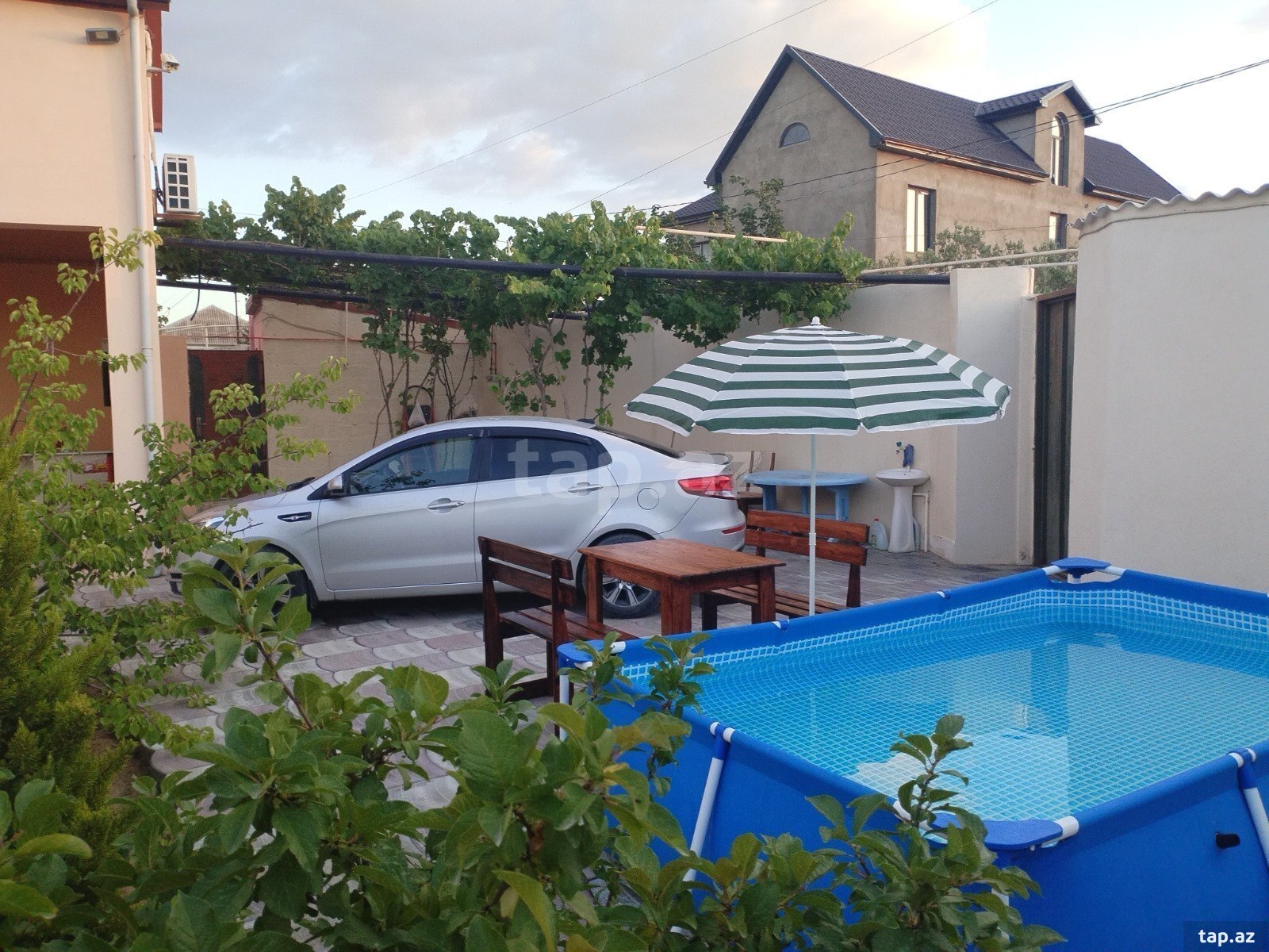 Bağ evi kirayə verilir, Novxanı qəs. (21)