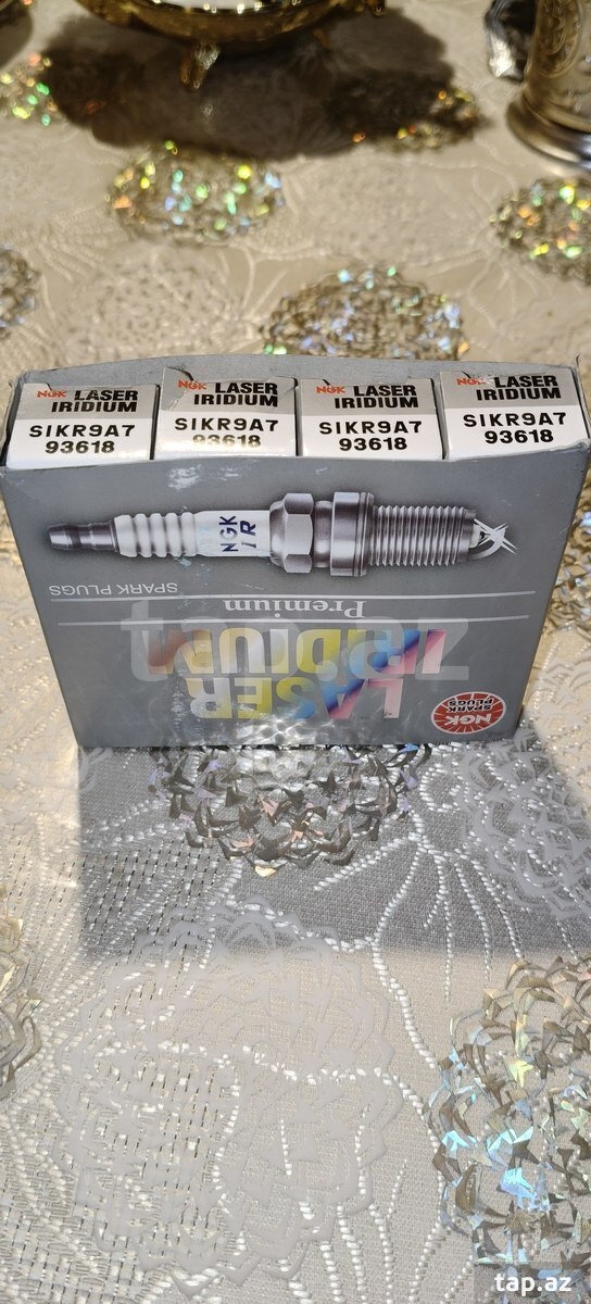 NGK SIKR9A7 - 93618 iridium alışma şamları