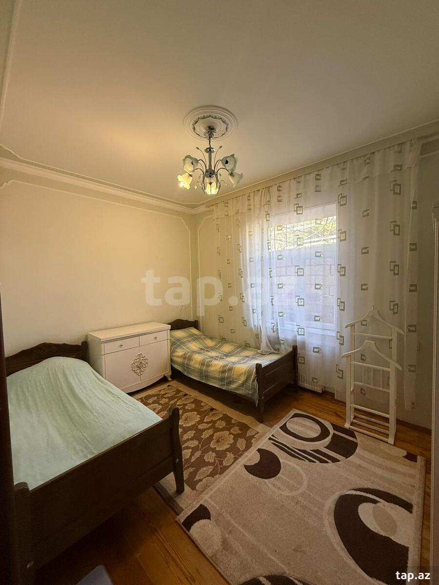 Həyət evi, Masazır qəs. (4)