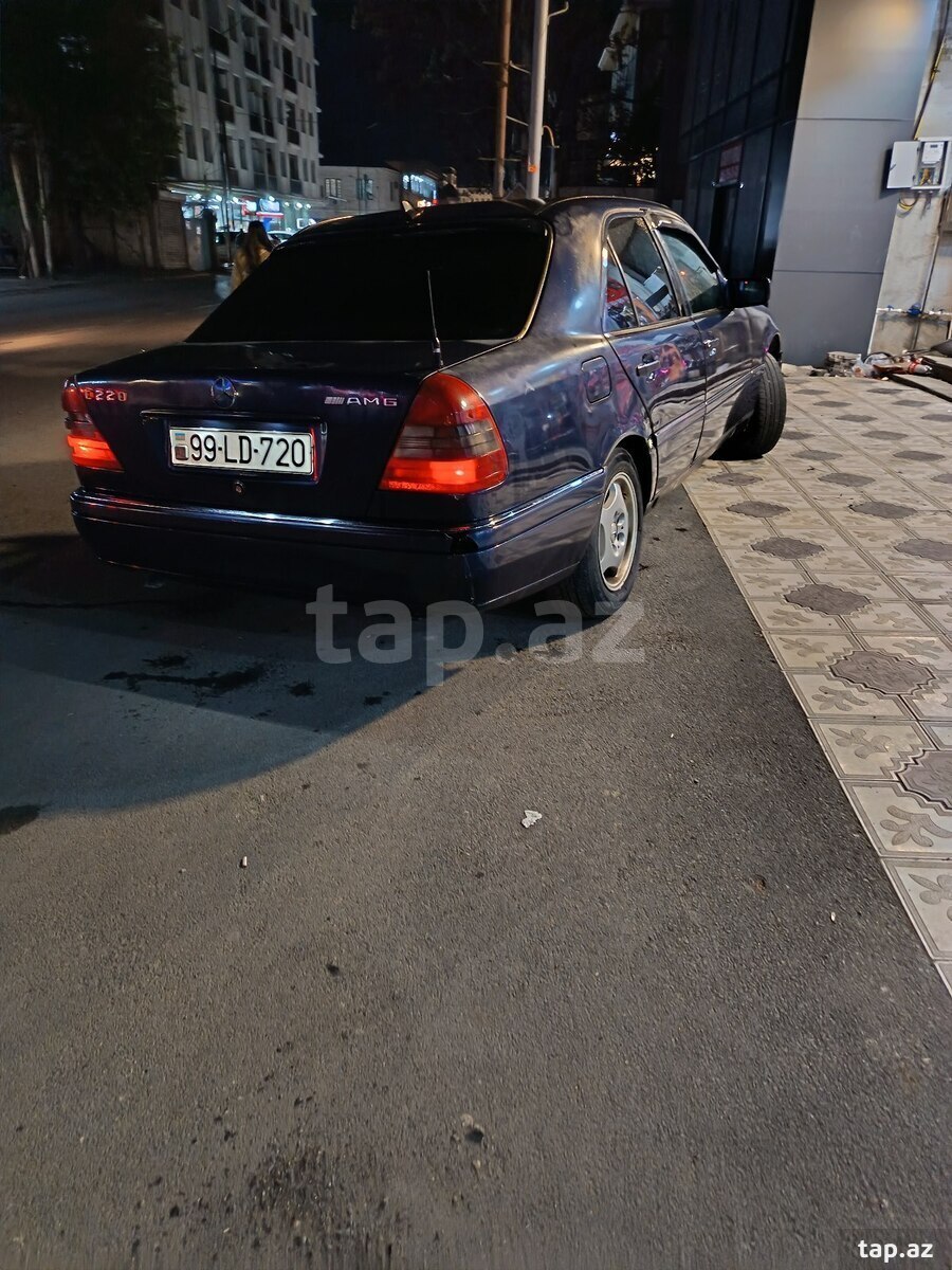 Mercedes C 220, 1995 il (10)