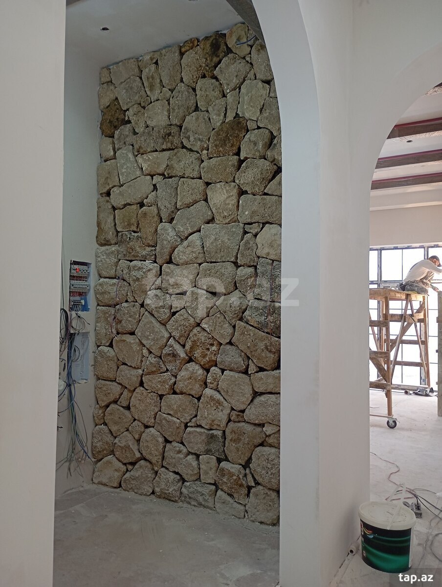 Dekorativ daş (kabançik) ustası (40)