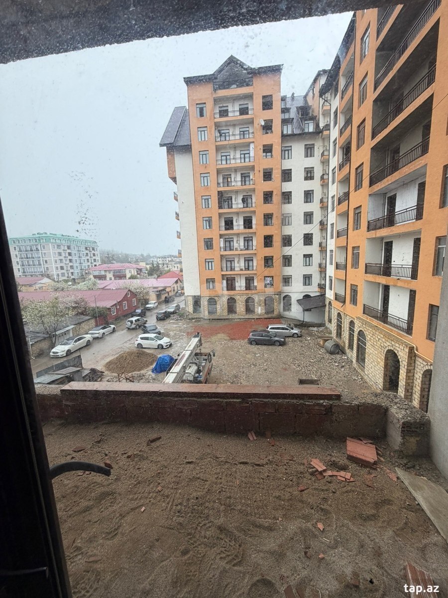 3-otaqlı yeni tikili, Qusar r., 98 m²