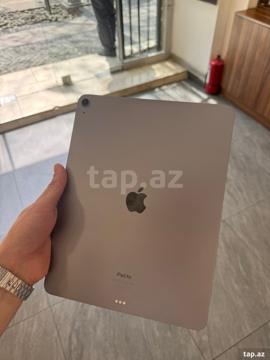 Apple iPpad Air 13-inch (M2) (2)