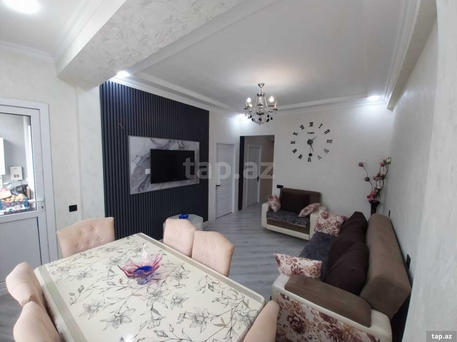 4-otaqlı yeni tikili, M.Əsədov küç., 76 m²