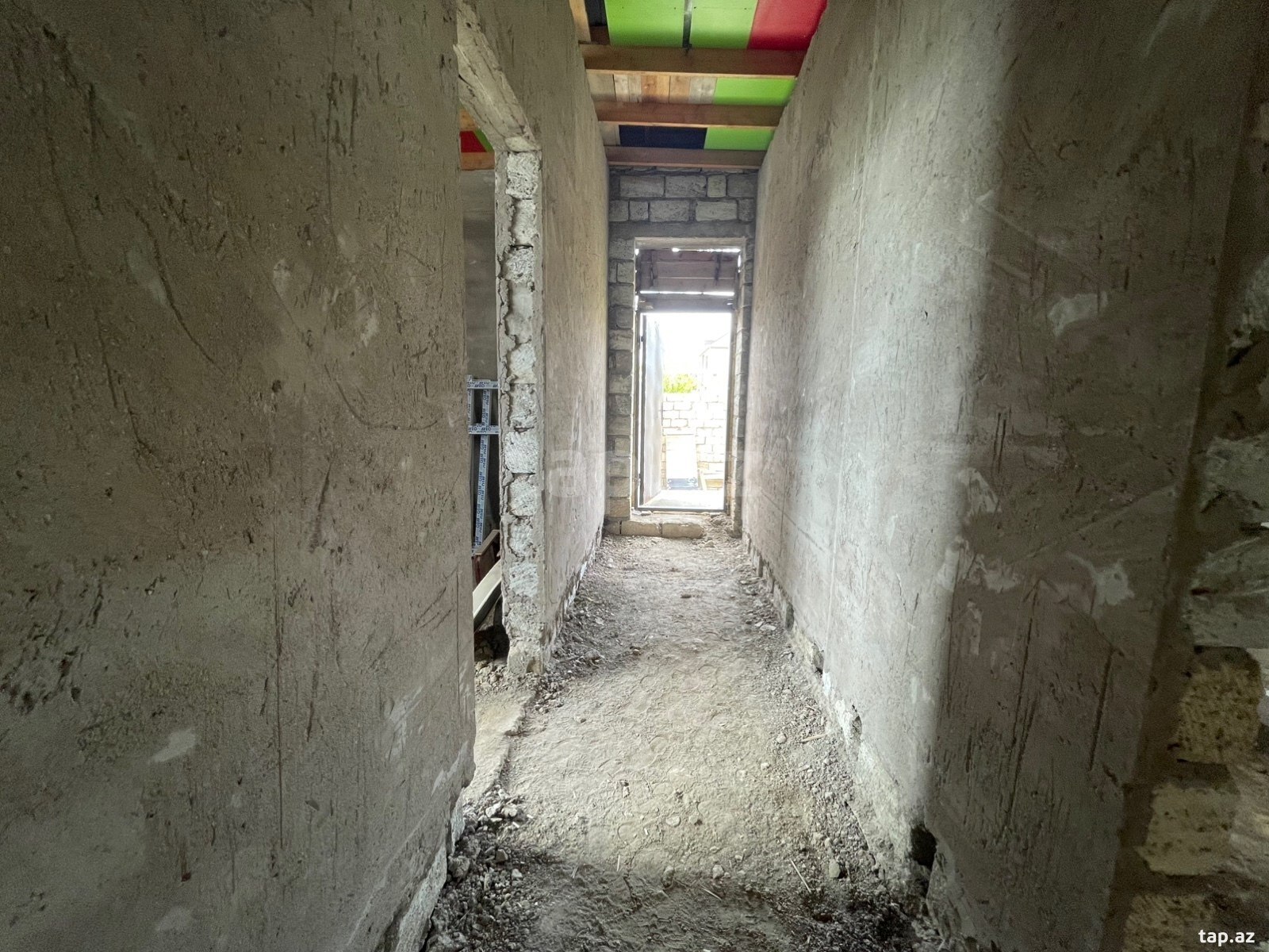 Həyət evi, Qobu qəs. (8)