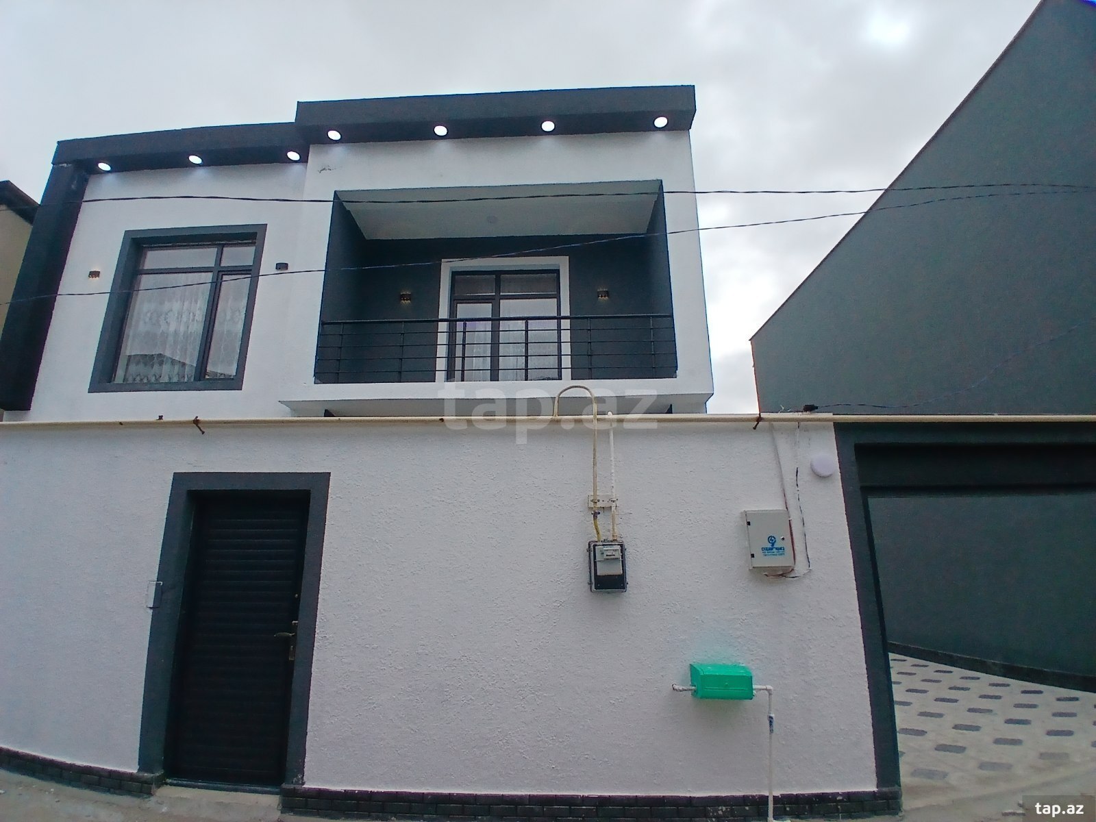 Həyət evi, Binə qəs. (20)